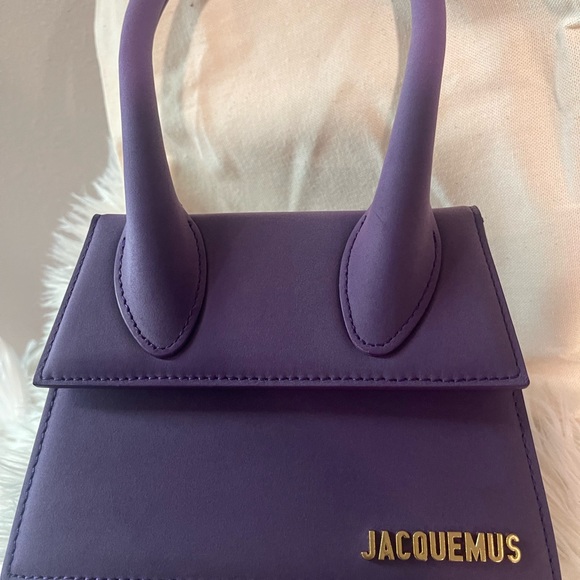 Jacquemus "Le Chiquito Moyen - Picture 8 of 10